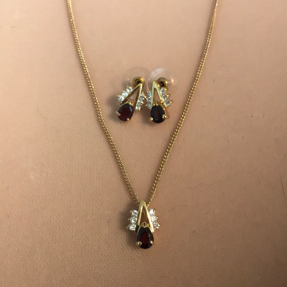 Garnet & Cubic Zirconia Earring & Necklace Set